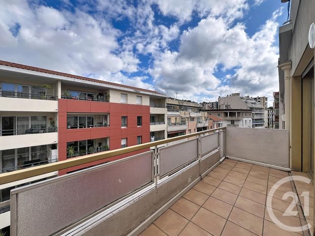 Appartement F2 à vendre - 2 pièces - 43.66 m2 - ST RAPHAEL - 83 - PROVENCE-ALPES-COTE-D-AZUR - Century 21 Sud Habitat