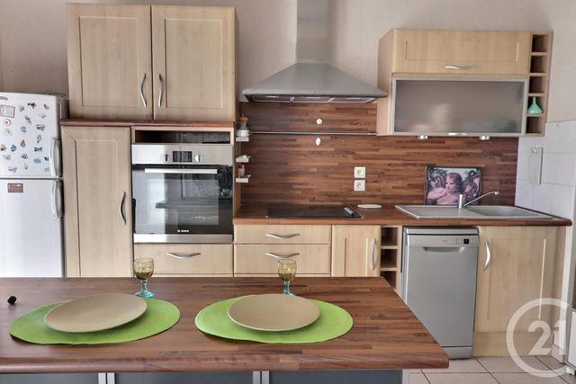 Appartement T3 à vendre - 3 pièces - 75.0 m2 - FREJUS - 83 - PROVENCE-ALPES-COTE-D-AZUR - Century 21 Sud Habitat