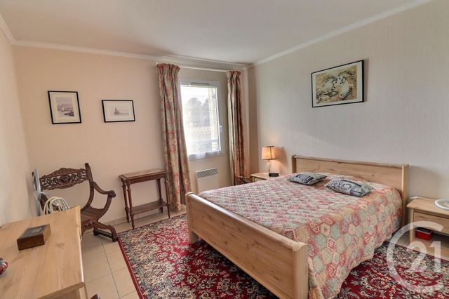 Appartement T3 à vendre - 3 pièces - 75.0 m2 - FREJUS - 83 - PROVENCE-ALPES-COTE-D-AZUR - Century 21 Sud Habitat