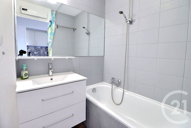 Appartement F2 à vendre - 2 pièces - 28.99 m2 - FREJUS - 83 - PROVENCE-ALPES-COTE-D-AZUR - Century 21 Sud Habitat