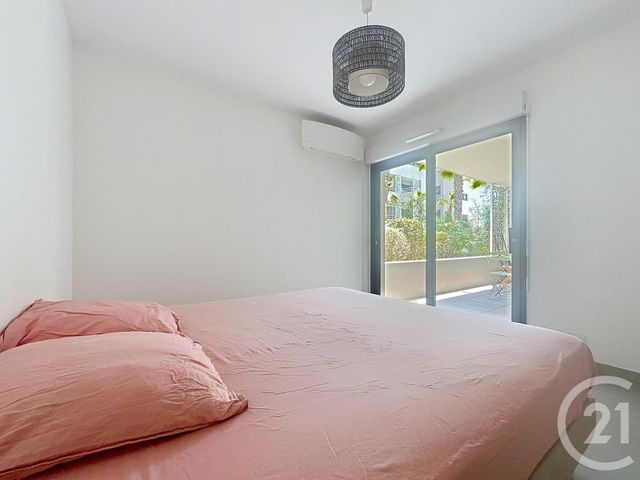 Appartement T2 à vendre - 2 pièces - 46.0 m2 - FREJUS - 83 - PROVENCE-ALPES-COTE-D-AZUR - Century 21 Sud Habitat