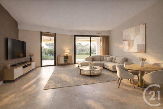 Appartement F3 à vendre - 3 pièces - 100.02 m2 - ST RAPHAEL - 83 - PROVENCE-ALPES-COTE-D-AZUR - Century 21 Sud Habitat