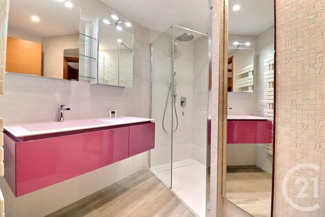 Appartement F3 à vendre - 3 pièces - 100.02 m2 - ST RAPHAEL - 83 - PROVENCE-ALPES-COTE-D-AZUR - Century 21 Sud Habitat