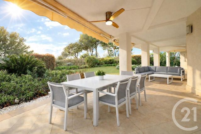 Appartement F3 à vendre - 3 pièces - 100.02 m2 - ST RAPHAEL - 83 - PROVENCE-ALPES-COTE-D-AZUR - Century 21 Sud Habitat