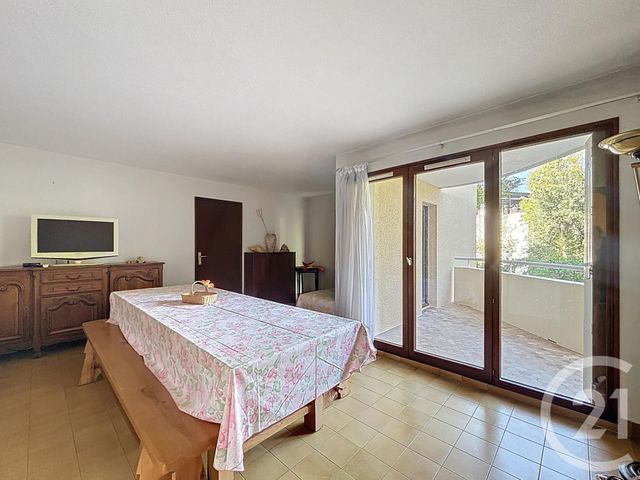 Appartement F2 à vendre - 2 pièces - 54.04 m2 - ST RAPHAEL - 83 - PROVENCE-ALPES-COTE-D-AZUR - Century 21 Sud Habitat