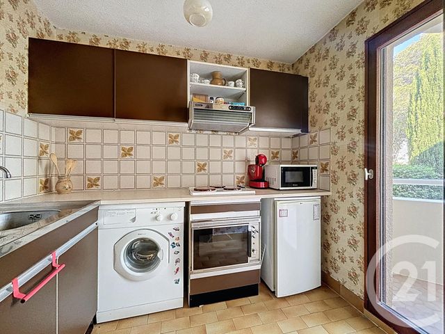 Appartement F2 à vendre - 2 pièces - 54.04 m2 - ST RAPHAEL - 83 - PROVENCE-ALPES-COTE-D-AZUR - Century 21 Sud Habitat