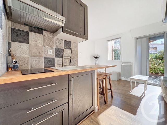 Appartement Studio à vendre - 1 pièce - 21.08 m2 - FREJUS - 83 - PROVENCE-ALPES-COTE-D-AZUR - Century 21 Sud Habitat