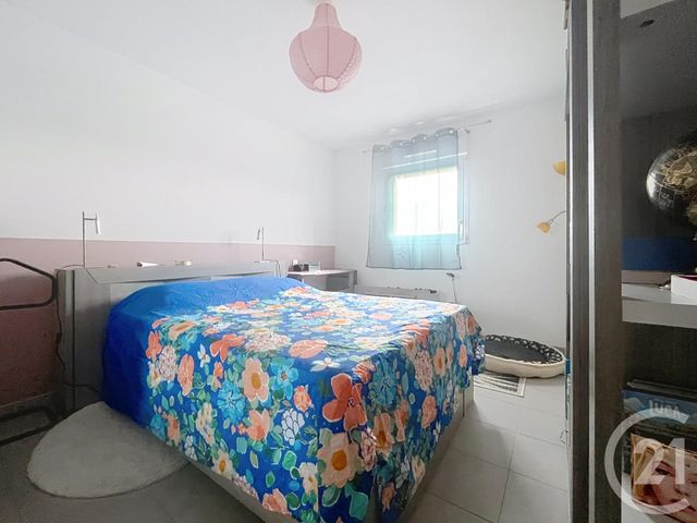 Appartement F3 à vendre - 3 pièces - 58.11 m2 - ROQUEBRUNE SUR ARGENS - 83 - PROVENCE-ALPES-COTE-D-AZUR - Century 21 Sud Habitat