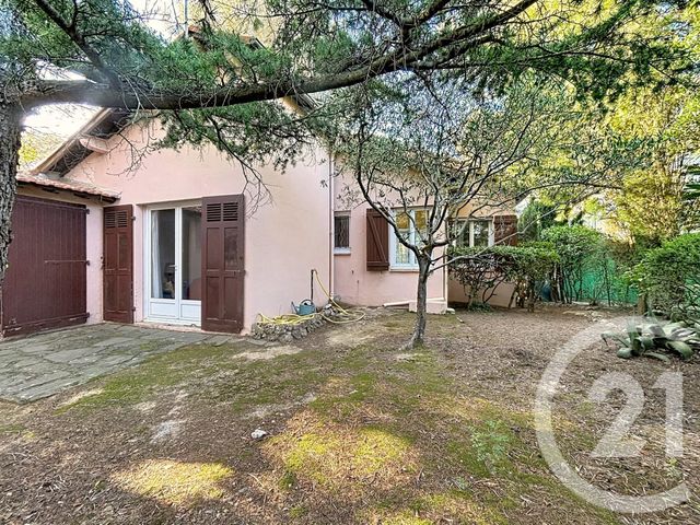 maison à vendre - 5 pièces - 86.33 m2 - FREJUS - 83 - PROVENCE-ALPES-COTE-D-AZUR - Century 21 Sud Habitat