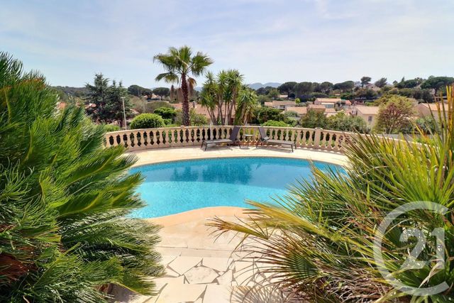 maison à vendre - 5 pièces - 96.6 m2 - ROQUEBRUNE SUR ARGENS - 83 - PROVENCE-ALPES-COTE-D-AZUR - Century 21 Sud Habitat