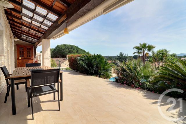 maison à vendre - 5 pièces - 96.6 m2 - ROQUEBRUNE SUR ARGENS - 83 - PROVENCE-ALPES-COTE-D-AZUR - Century 21 Sud Habitat