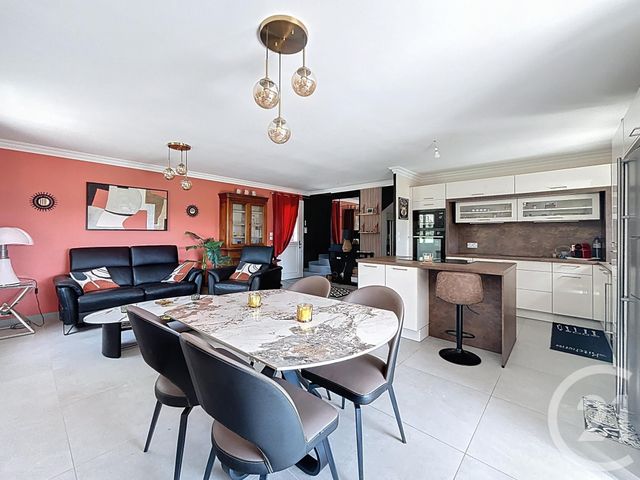 maison à vendre - 5 pièces - 96.6 m2 - ROQUEBRUNE SUR ARGENS - 83 - PROVENCE-ALPES-COTE-D-AZUR - Century 21 Sud Habitat