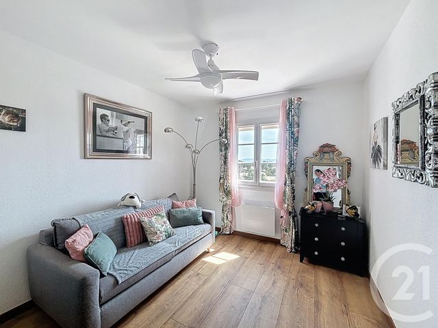 maison à vendre - 5 pièces - 96.6 m2 - ROQUEBRUNE SUR ARGENS - 83 - PROVENCE-ALPES-COTE-D-AZUR - Century 21 Sud Habitat