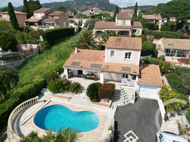 maison à vendre - 5 pièces - 96.6 m2 - ROQUEBRUNE SUR ARGENS - 83 - PROVENCE-ALPES-COTE-D-AZUR - Century 21 Sud Habitat
