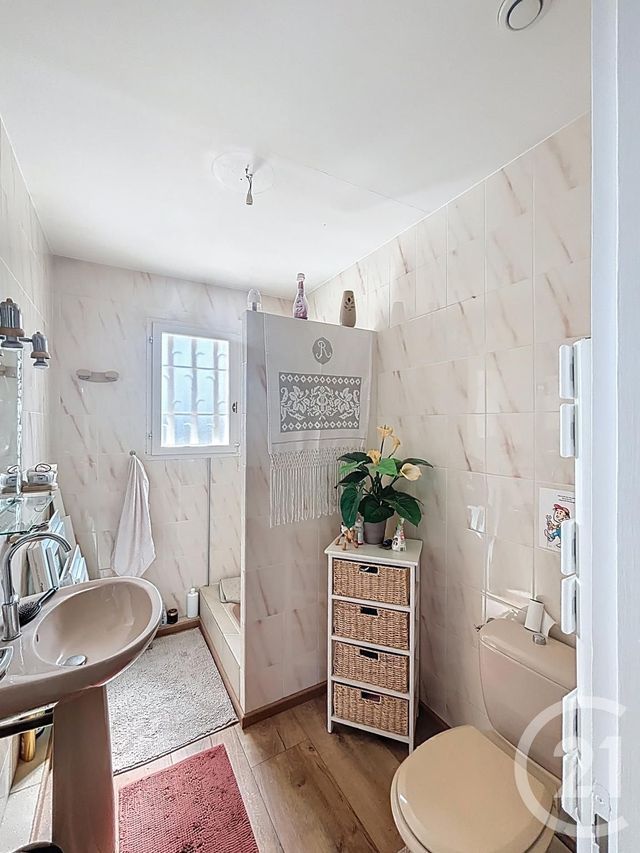 maison à vendre - 5 pièces - 96.6 m2 - ROQUEBRUNE SUR ARGENS - 83 - PROVENCE-ALPES-COTE-D-AZUR - Century 21 Sud Habitat