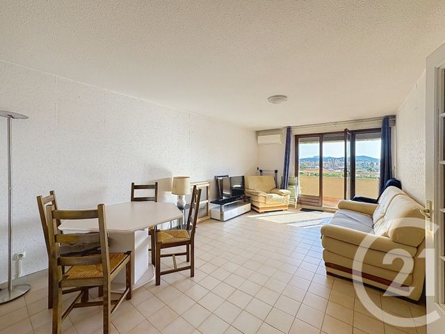 Appartement T3 à vendre - 3 pièces - 63.99 m2 - FREJUS - 83 - PROVENCE-ALPES-COTE-D-AZUR - Century 21 Sud Habitat