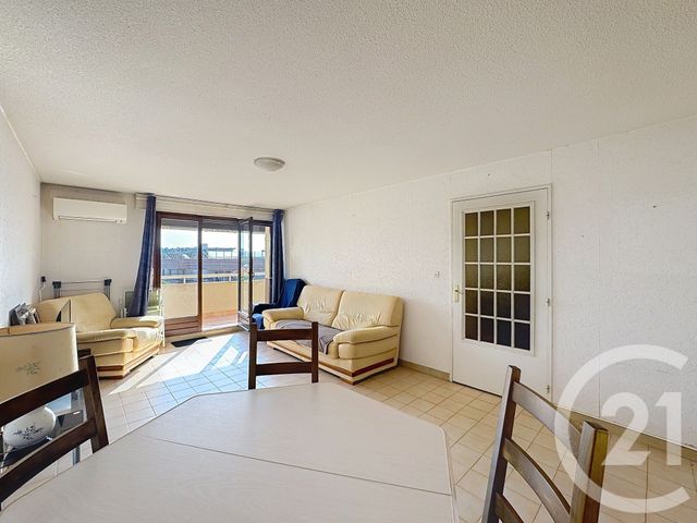 Appartement T3 à vendre - 3 pièces - 63.99 m2 - FREJUS - 83 - PROVENCE-ALPES-COTE-D-AZUR - Century 21 Sud Habitat
