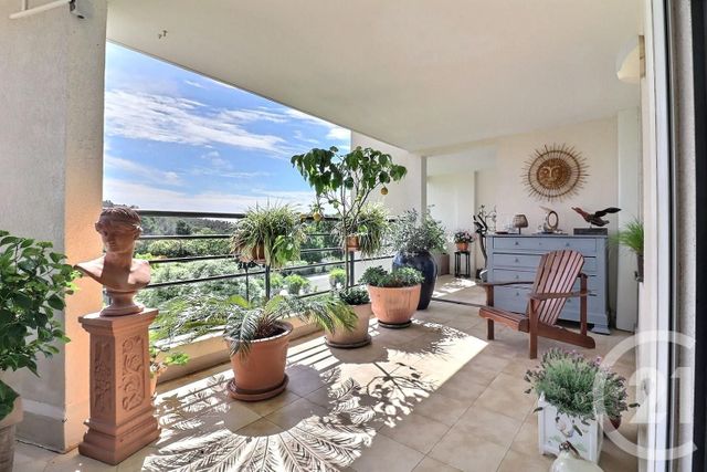 Appartement F3 à vendre - 3 pièces - 85.0 m2 - ST RAPHAEL - 83 - PROVENCE-ALPES-COTE-D-AZUR - Century 21 Sud Habitat