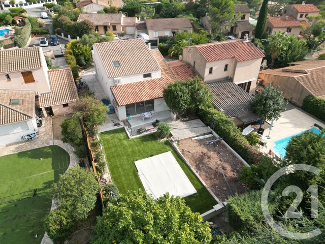 maison à vendre - 5 pièces - 135.45 m2 - ST RAPHAEL - 83 - PROVENCE-ALPES-COTE-D-AZUR - Century 21 Sud Habitat