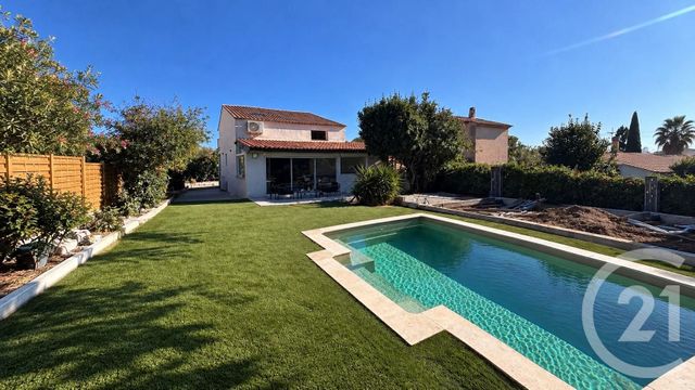 maison à vendre - 5 pièces - 135.45 m2 - ST RAPHAEL - 83 - PROVENCE-ALPES-COTE-D-AZUR - Century 21 Sud Habitat