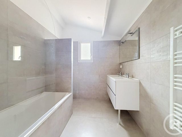 maison à vendre - 5 pièces - 135.45 m2 - ST RAPHAEL - 83 - PROVENCE-ALPES-COTE-D-AZUR - Century 21 Sud Habitat