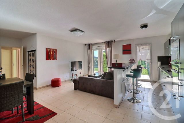 Appartement T3 à vendre - 3 pièces - 68.81 m2 - FREJUS - 83 - PROVENCE-ALPES-COTE-D-AZUR - Century 21 Sud Habitat