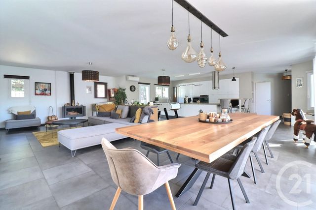 maison à vendre - 6 pièces - 201.54 m2 - FREJUS - 83 - PROVENCE-ALPES-COTE-D-AZUR - Century 21 Sud Habitat