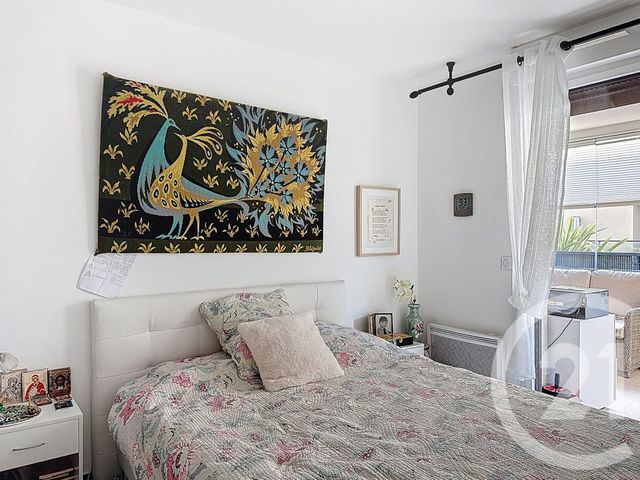 Appartement T3 à vendre - 3 pièces - 60.0 m2 - FREJUS - 83 - PROVENCE-ALPES-COTE-D-AZUR - Century 21 Sud Habitat