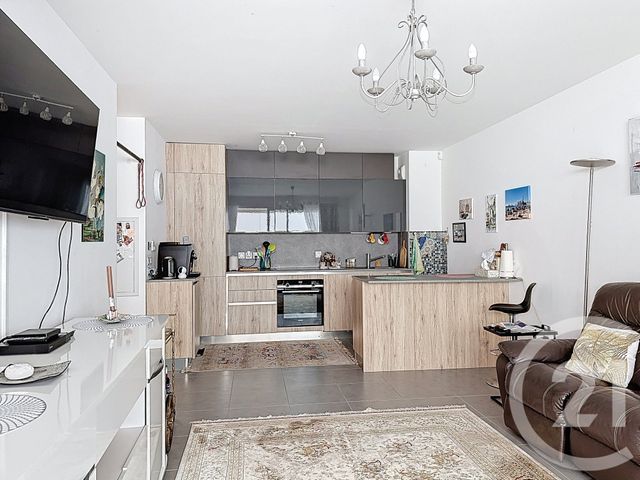 Appartement T3 à vendre - 3 pièces - 60.0 m2 - FREJUS - 83 - PROVENCE-ALPES-COTE-D-AZUR - Century 21 Sud Habitat