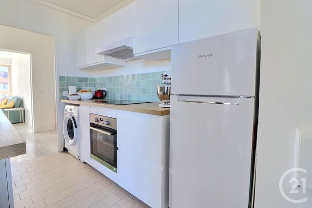 Appartement F3 à vendre - 3 pièces - 64.82 m2 - ST RAPHAEL - 83 - PROVENCE-ALPES-COTE-D-AZUR - Century 21 Sud Habitat