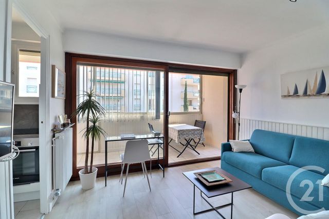 Appartement Studio Cabine à vendre FREJUS