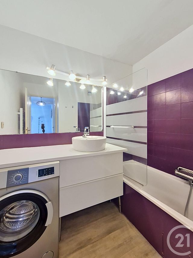 Appartement T2 à vendre - 2 pièces - 43.78 m2 - FREJUS - 83 - PROVENCE-ALPES-COTE-D-AZUR - Century 21 Sud Habitat