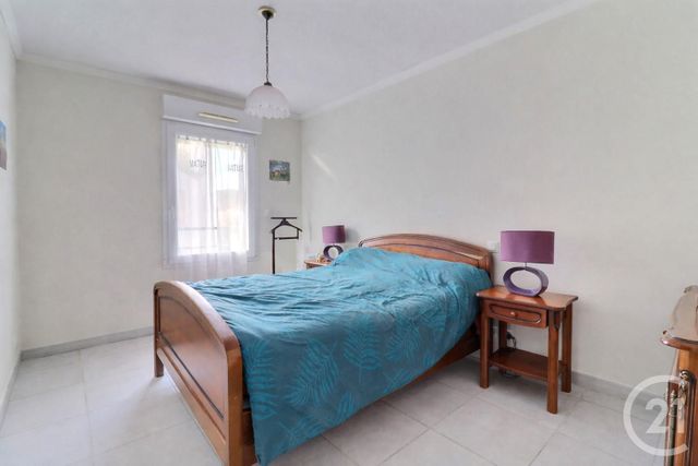 Appartement F3 à vendre - 3 pièces - 61.0 m2 - FREJUS - 83 - PROVENCE-ALPES-COTE-D-AZUR - Century 21 Sud Habitat