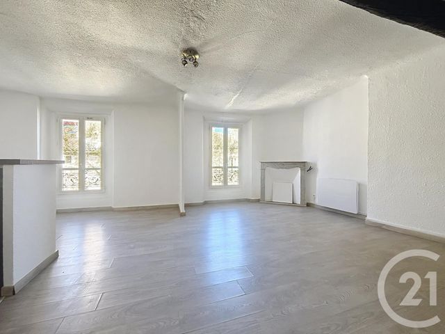 Appartement F2 à vendre - 2 pièces - 40.15 m2 - FREJUS - 83 - PROVENCE-ALPES-COTE-D-AZUR - Century 21 Sud Habitat