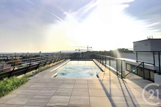 Appartement F2 à vendre - 2 pièces - 41.05 m2 - FREJUS - 83 - PROVENCE-ALPES-COTE-D-AZUR - Century 21 Sud Habitat