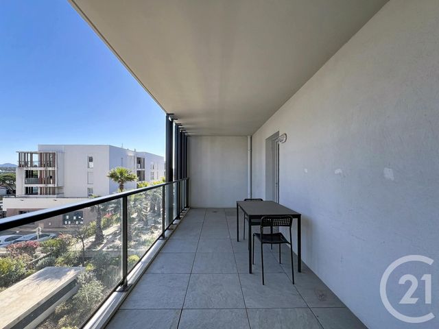 Appartement F2 à vendre - 2 pièces - 41.05 m2 - FREJUS - 83 - PROVENCE-ALPES-COTE-D-AZUR - Century 21 Sud Habitat
