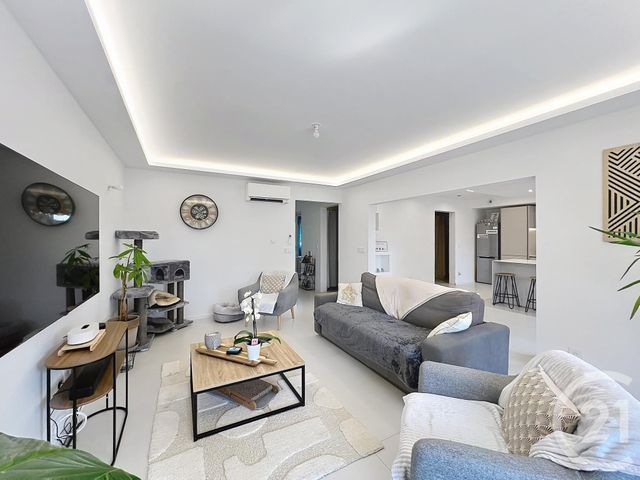 maison à vendre - 4 pièces - 176.02 m2 - PUGET SUR ARGENS - 83 - PROVENCE-ALPES-COTE-D-AZUR - Century 21 Sud Habitat