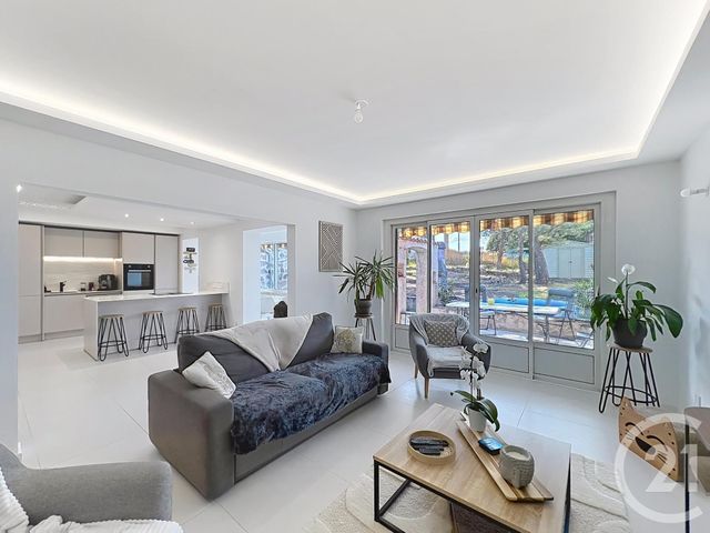 maison à vendre - 4 pièces - 176.02 m2 - PUGET SUR ARGENS - 83 - PROVENCE-ALPES-COTE-D-AZUR - Century 21 Sud Habitat