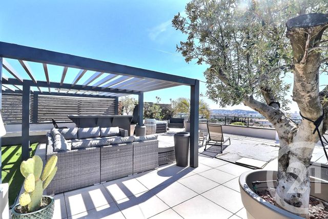 Appartement T4 à vendre - 4 pièces - 103.01 m2 - FREJUS - 83 - PROVENCE-ALPES-COTE-D-AZUR - Century 21 Sud Habitat