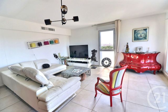 Appartement T4 à vendre - 4 pièces - 103.01 m2 - FREJUS - 83 - PROVENCE-ALPES-COTE-D-AZUR - Century 21 Sud Habitat
