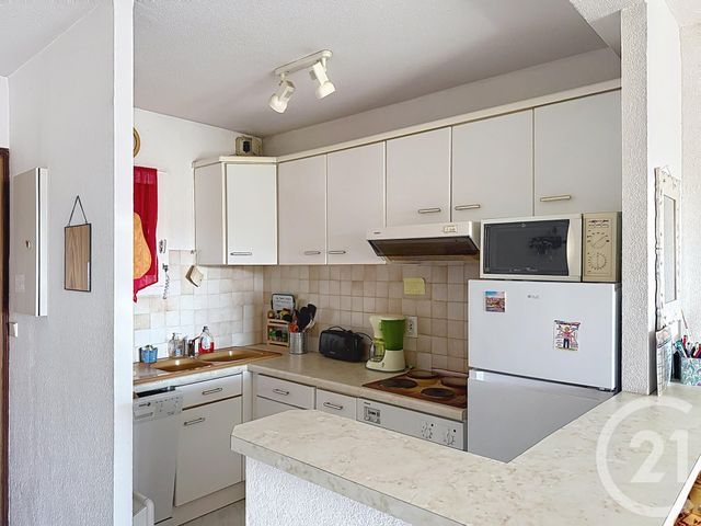 Appartement F2 à vendre - 2 pièces - 42.33 m2 - FREJUS - 83 - PROVENCE-ALPES-COTE-D-AZUR - Century 21 Sud Habitat
