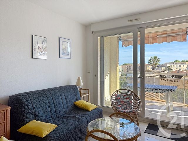 Appartement F2 à vendre - 2 pièces - 42.33 m2 - FREJUS - 83 - PROVENCE-ALPES-COTE-D-AZUR - Century 21 Sud Habitat