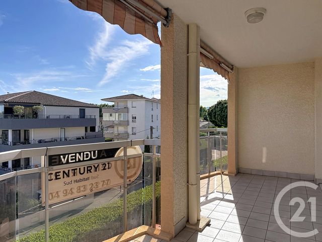 Appartement F2 à vendre - 2 pièces - 42.33 m2 - FREJUS - 83 - PROVENCE-ALPES-COTE-D-AZUR - Century 21 Sud Habitat