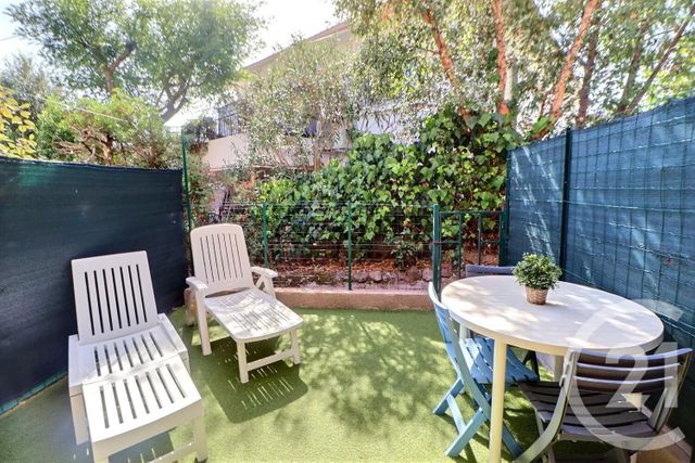 Appartement Studio à vendre - 1 pièce - 19.59 m2 - FREJUS - 83 - PROVENCE-ALPES-COTE-D-AZUR - Century 21 Sud Habitat