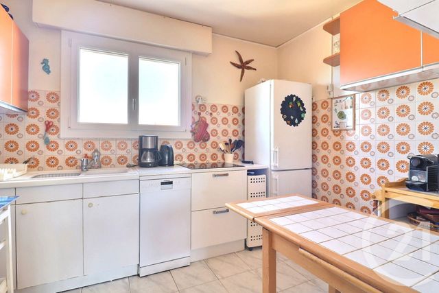 Appartement F3 à vendre - 3 pièces - 64.5 m2 - FREJUS - 83 - PROVENCE-ALPES-COTE-D-AZUR - Century 21 Sud Habitat