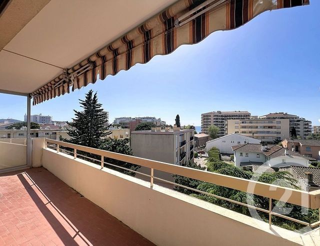 Appartement F3 à vendre FREJUS