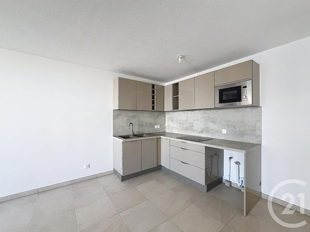 Appartement F2 à vendre - 2 pièces - 49.24 m2 - FREJUS - 83 - PROVENCE-ALPES-COTE-D-AZUR - Century 21 Sud Habitat