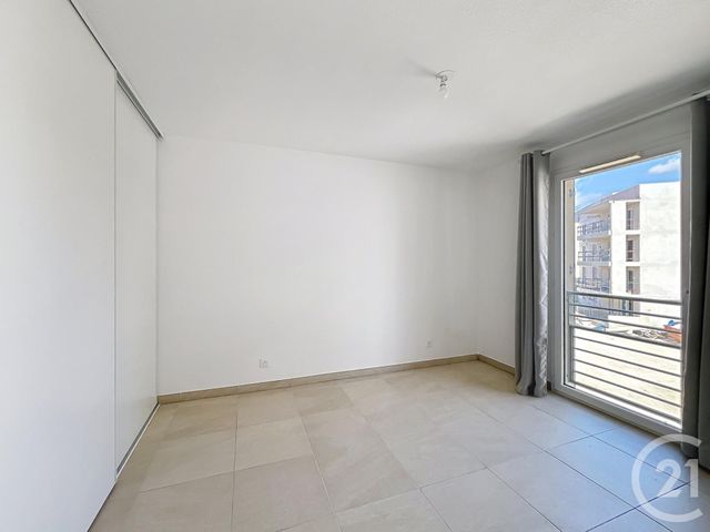 Appartement F2 à vendre - 2 pièces - 49.24 m2 - FREJUS - 83 - PROVENCE-ALPES-COTE-D-AZUR - Century 21 Sud Habitat