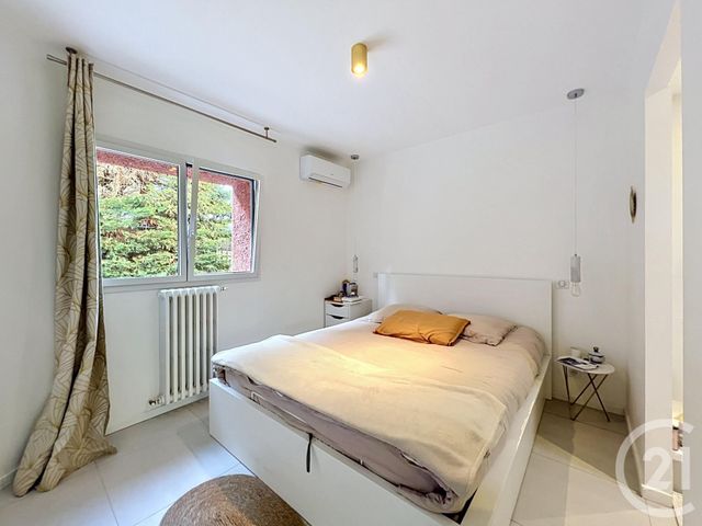 maison à vendre - 5 pièces - 113.04 m2 - ST RAPHAEL - 83 - PROVENCE-ALPES-COTE-D-AZUR - Century 21 Sud Habitat