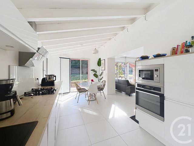 maison à vendre - 5 pièces - 113.04 m2 - ST RAPHAEL - 83 - PROVENCE-ALPES-COTE-D-AZUR - Century 21 Sud Habitat